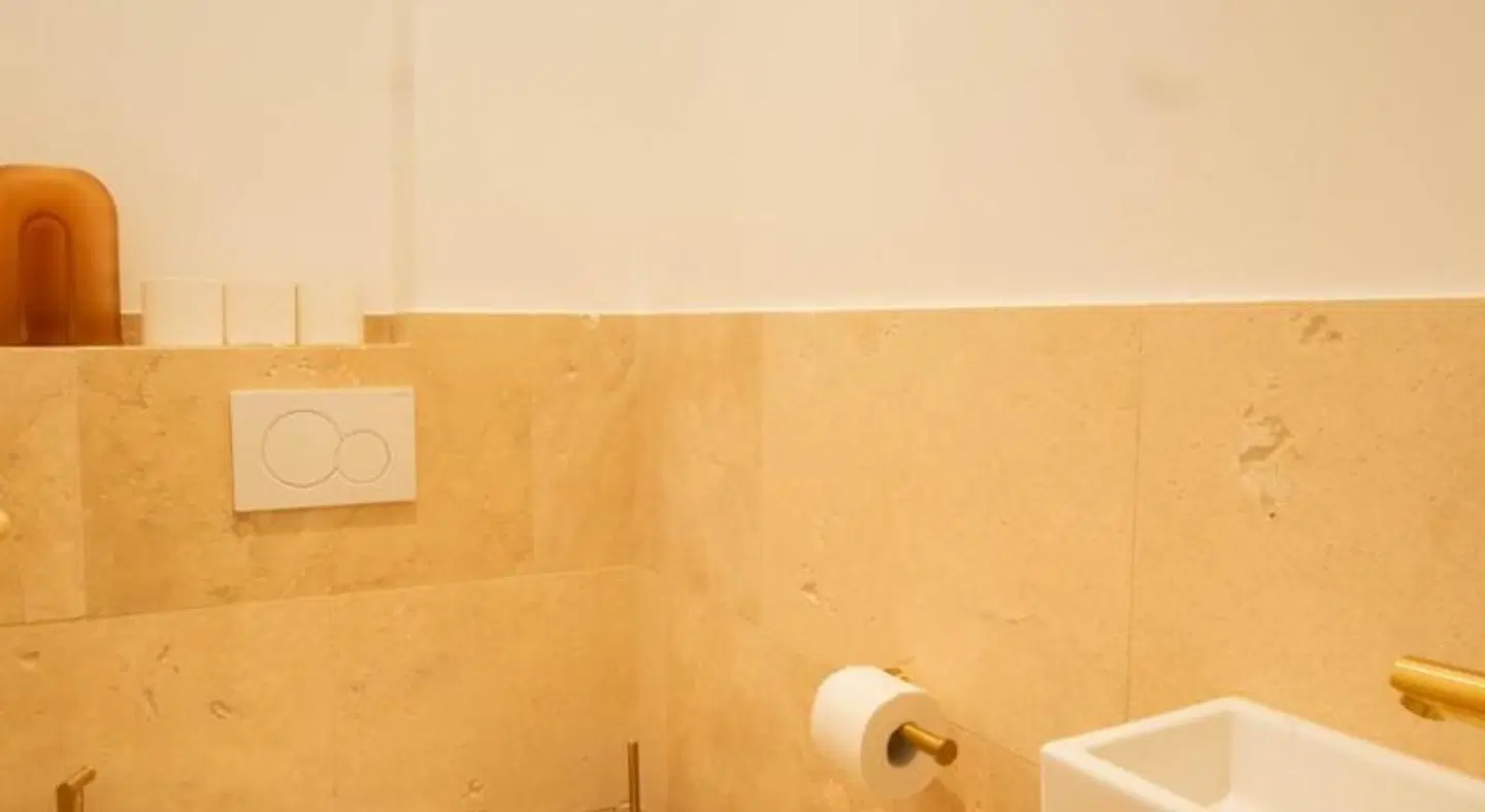 Opera Residence BATHROOM