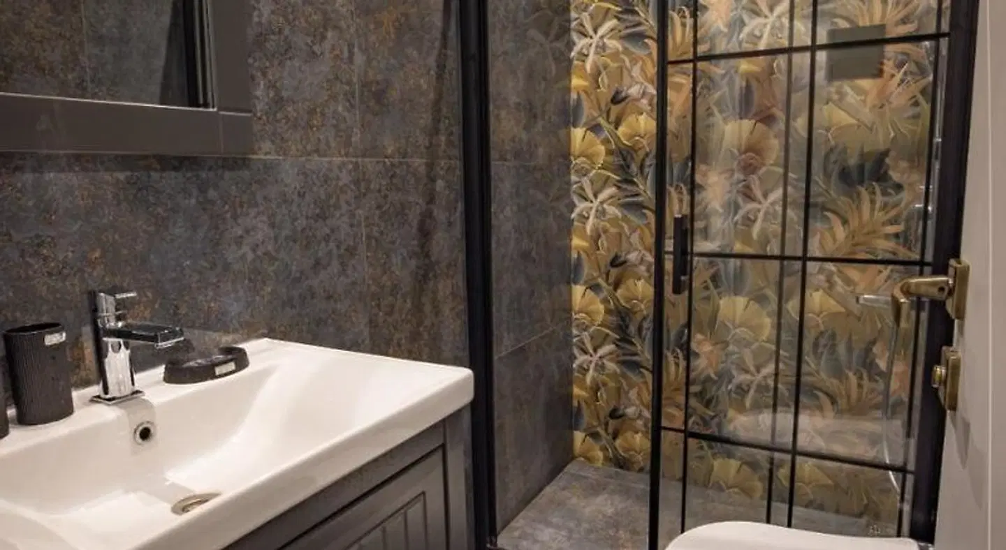 Hotel Flash BATHROOM