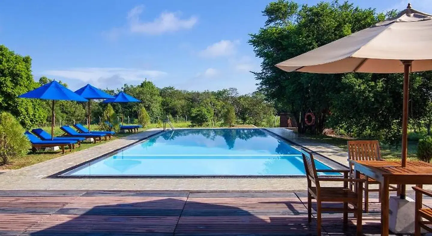 Subaseth Villa OUTDOOR_POOL