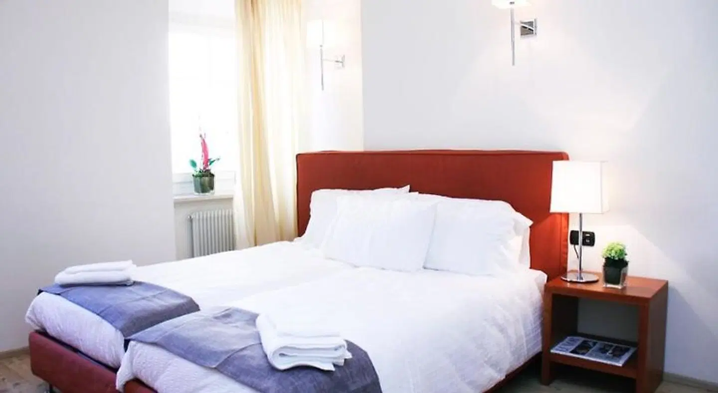 Antica Trattoria ROOM_EXAMPLE