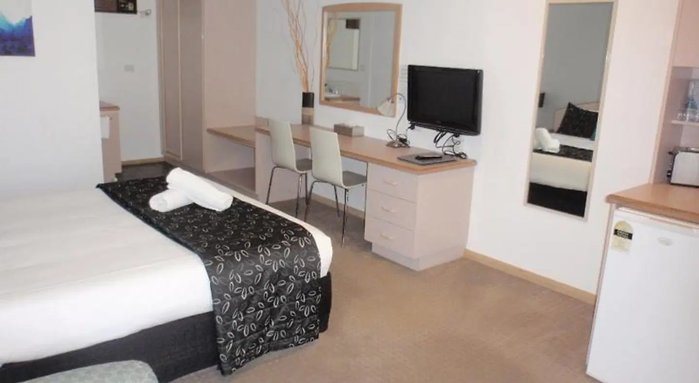Capricorn Motor Inn ROOM_EXAMPLE