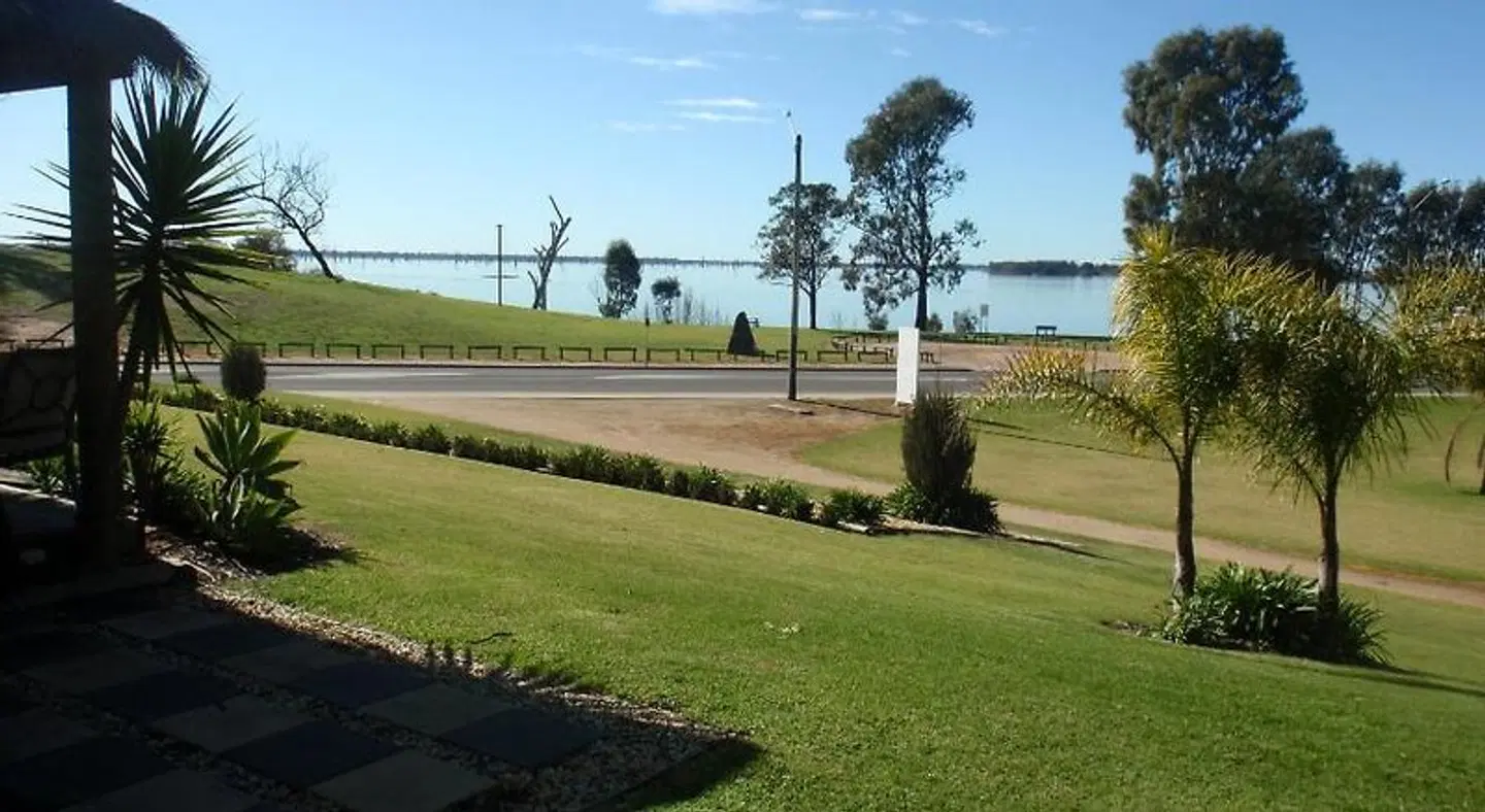 Capricorn Motor Inn SPORTS_AND_LEISURE