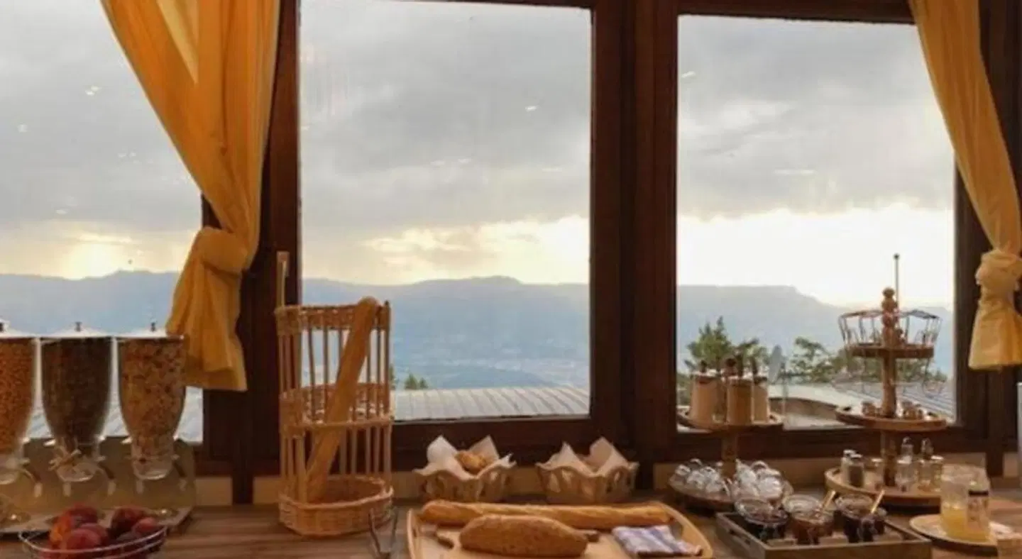 La Berangere RESTAURANT