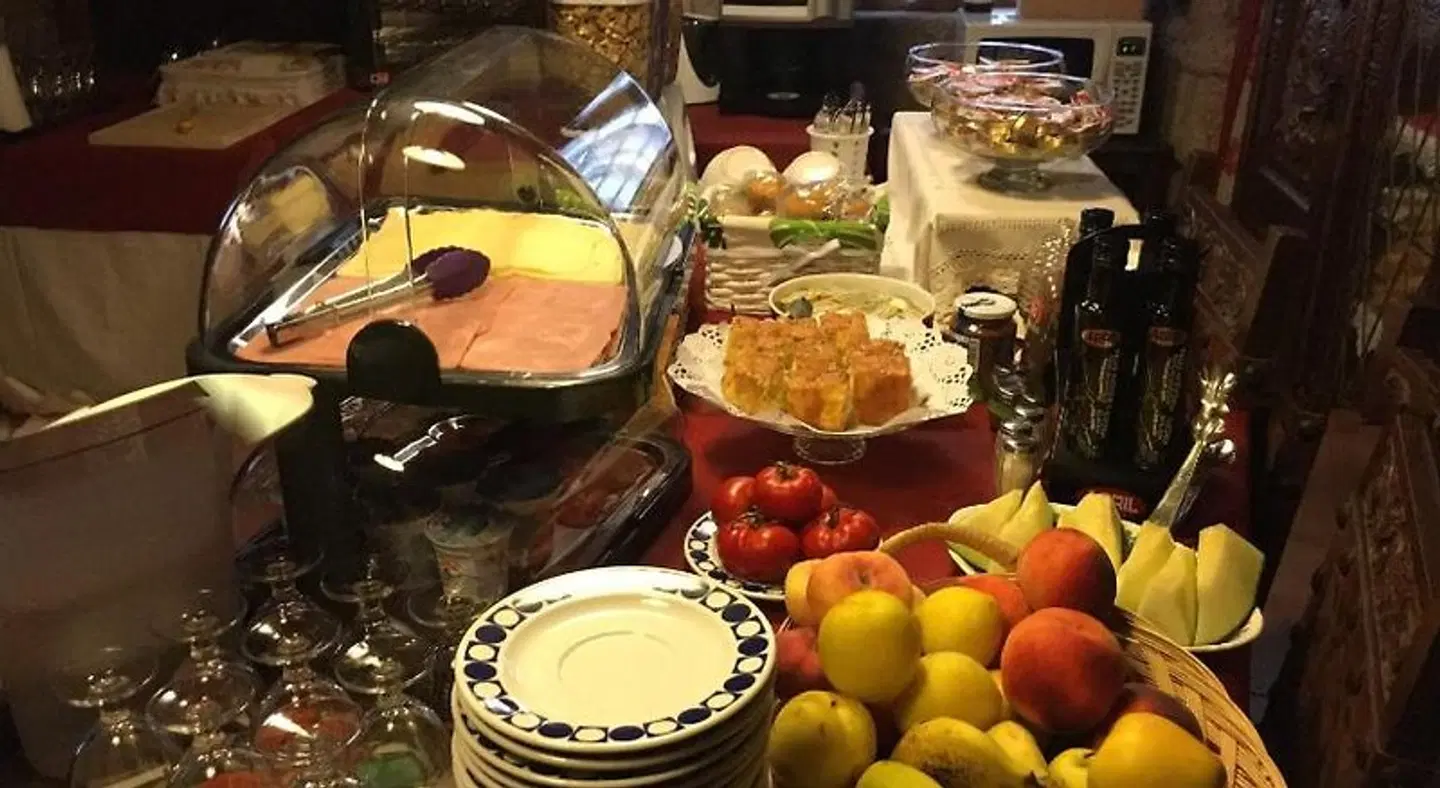 As Adegas RESTAURANT