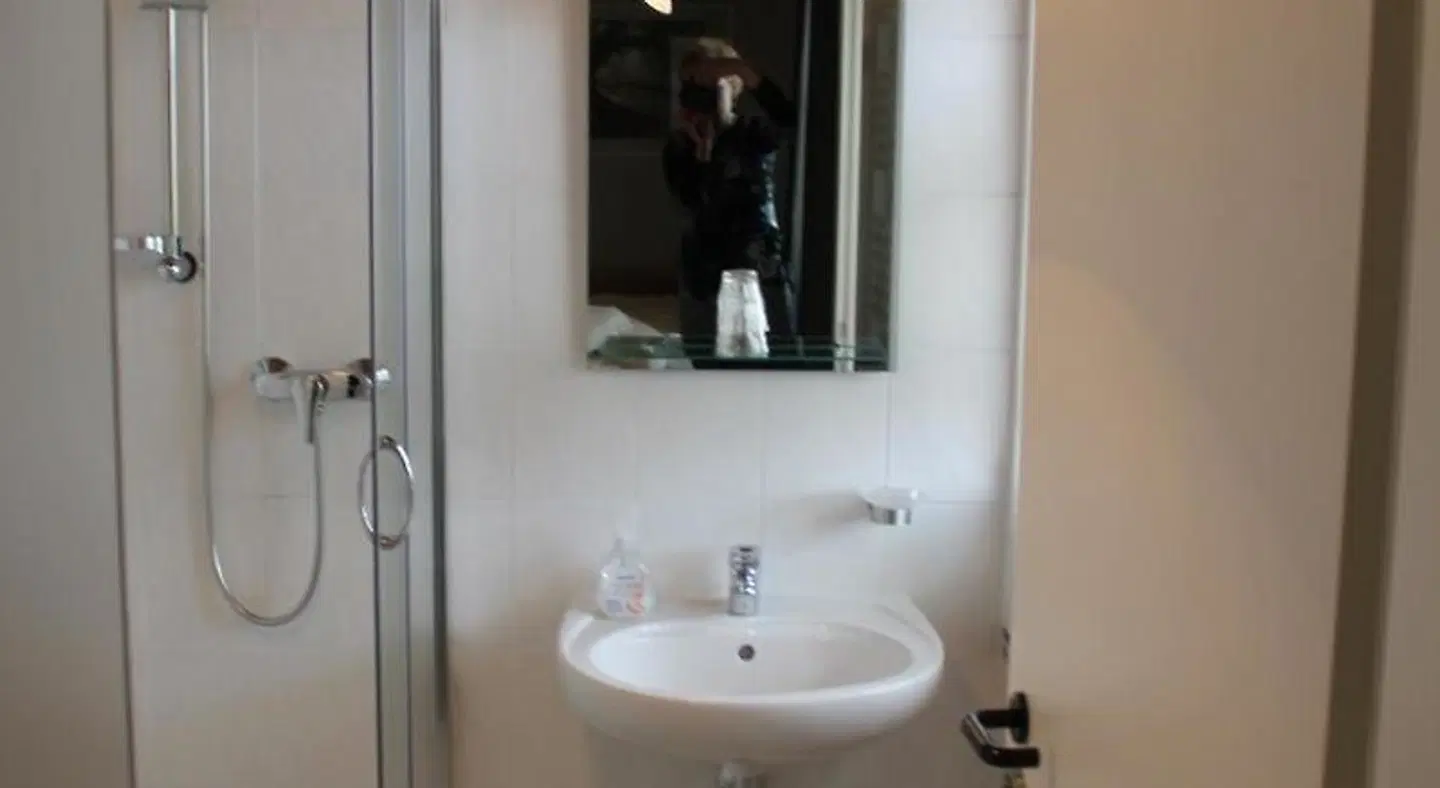 Pension Am Schwatten Berg BATHROOM