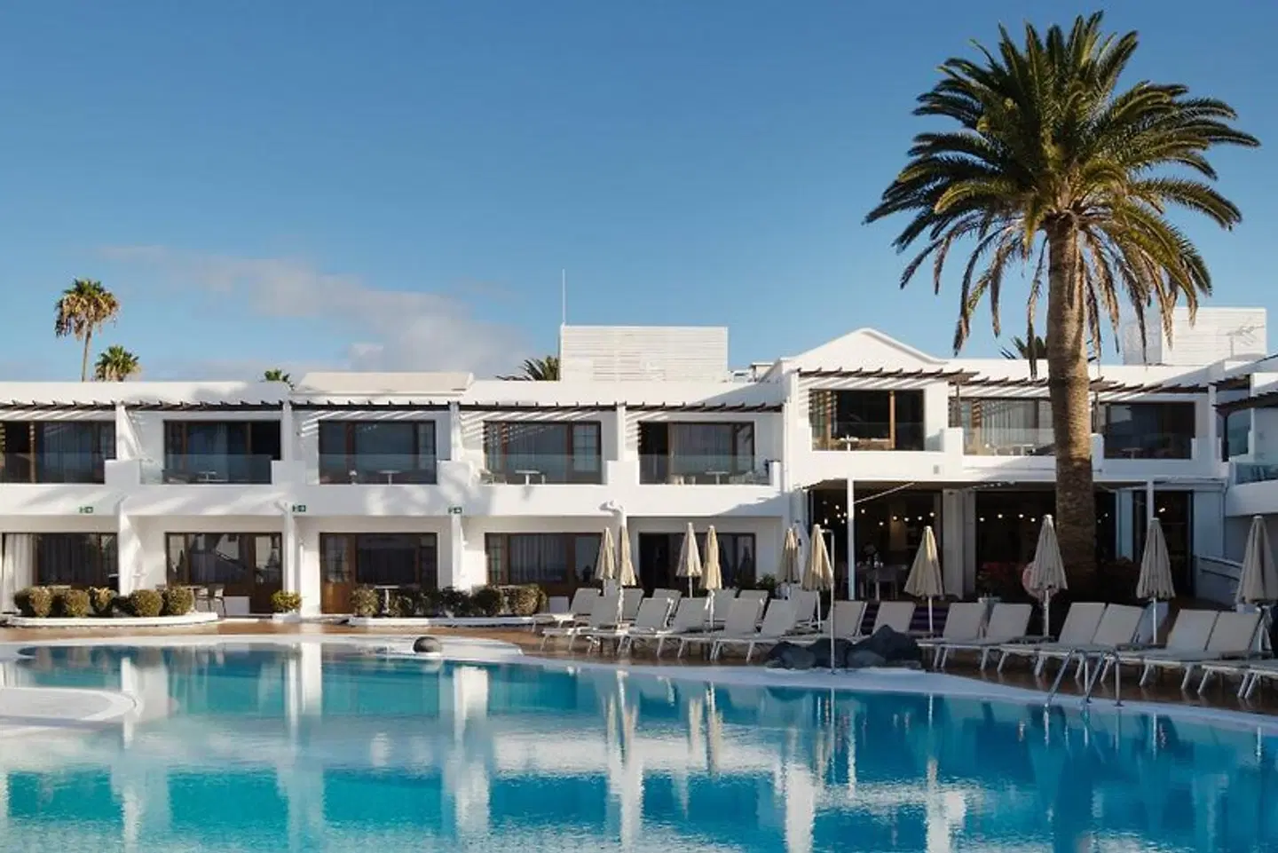 R2 Bahía Kontiki Beach Aparthotel EXTERIOR