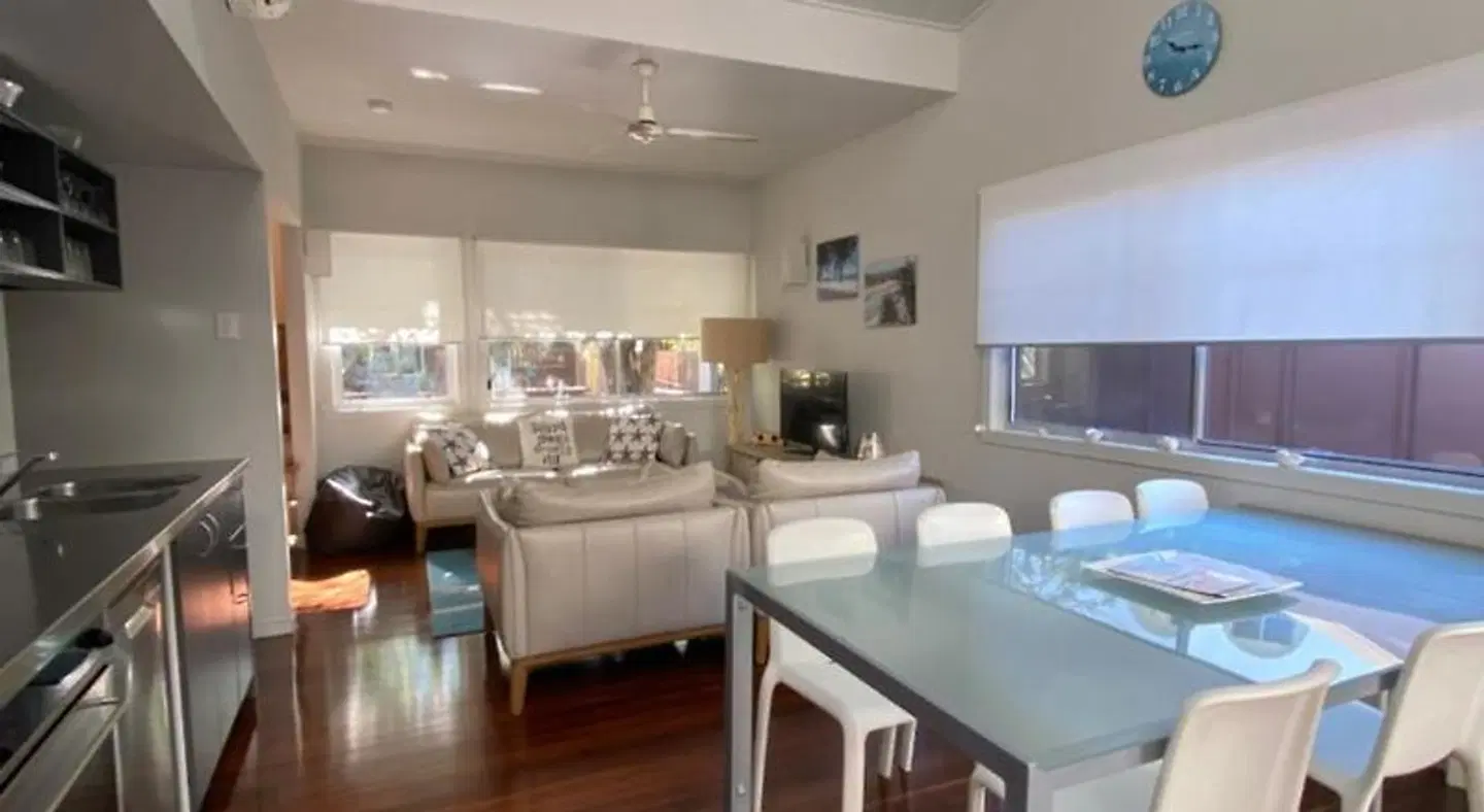 Allure Stradbroke Resort RESTAURANT