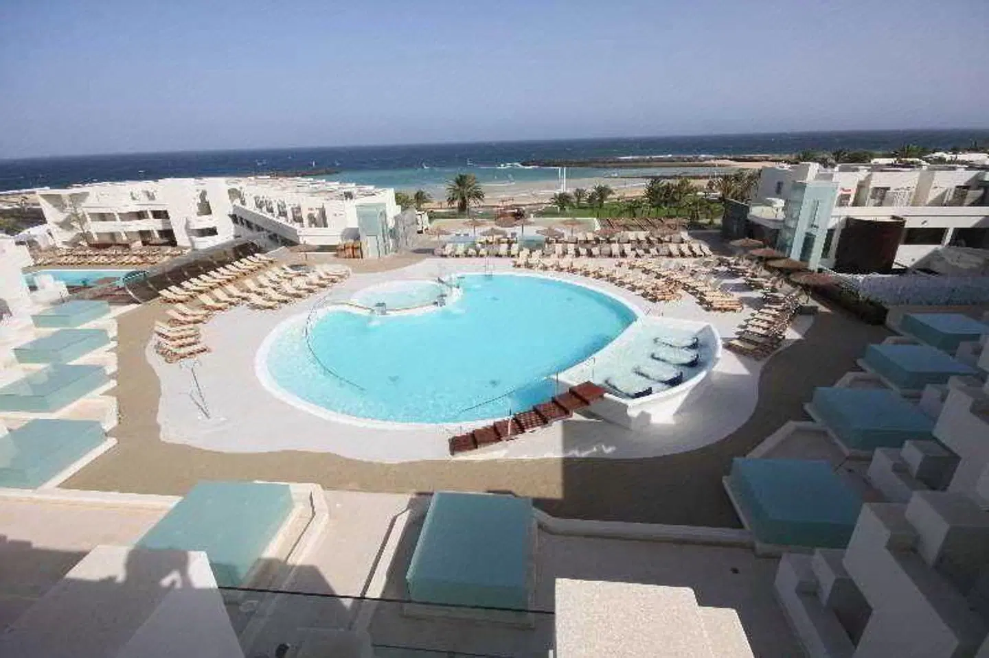 Sands Beach Resort OUTDOOR_POOL