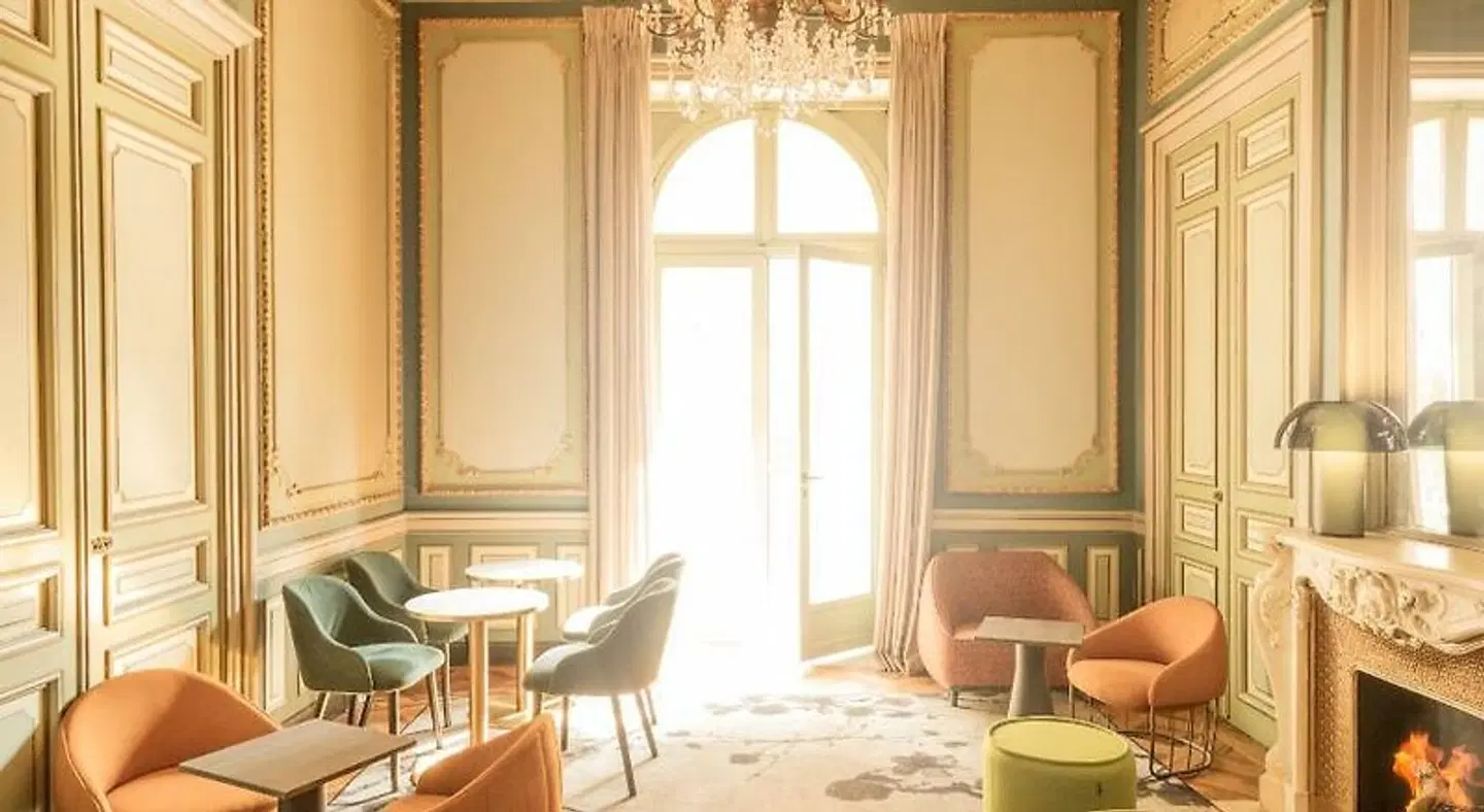Vendome ROOM_EXAMPLE