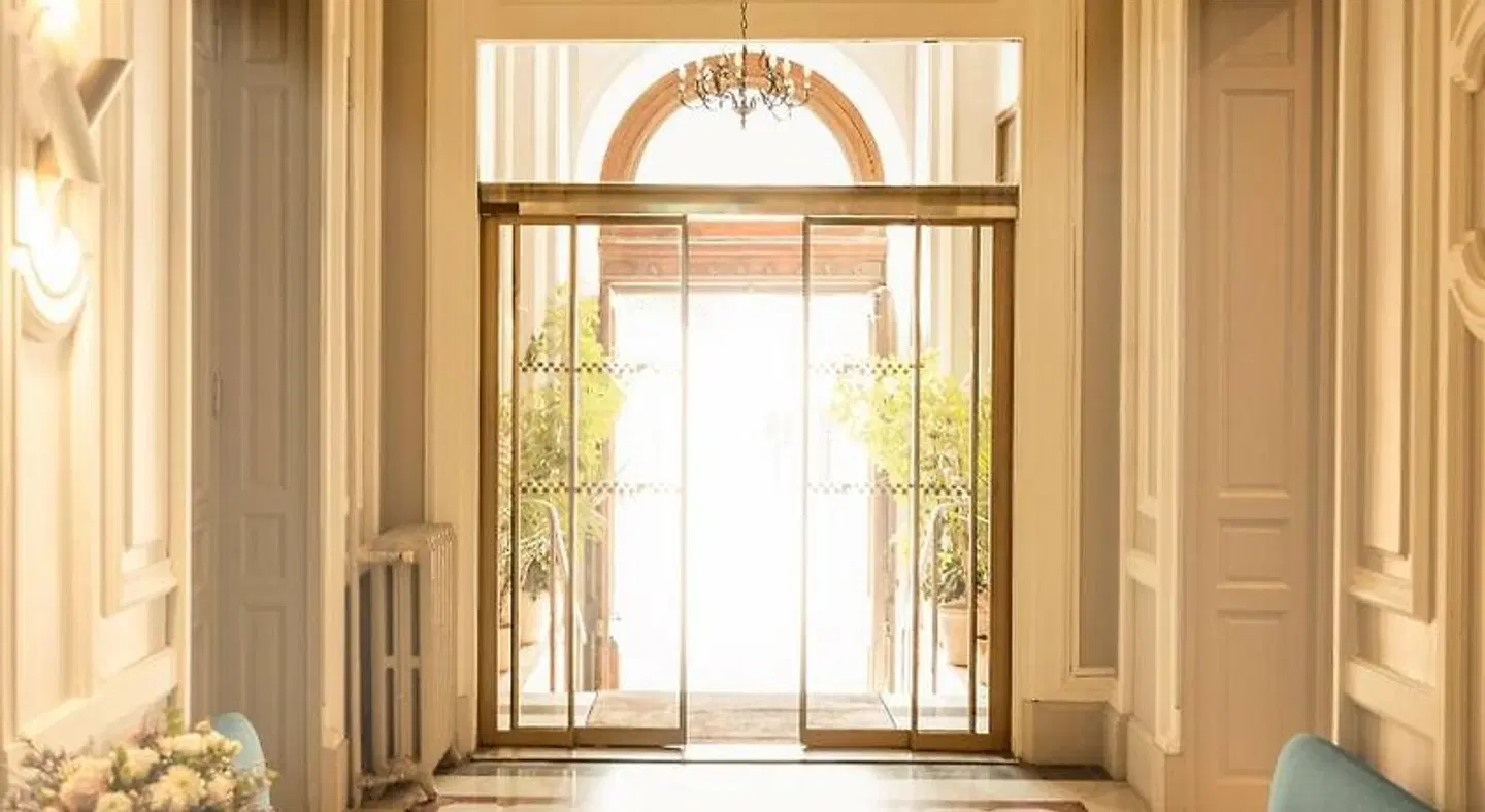 Vendome LOUNGE_LOBBY