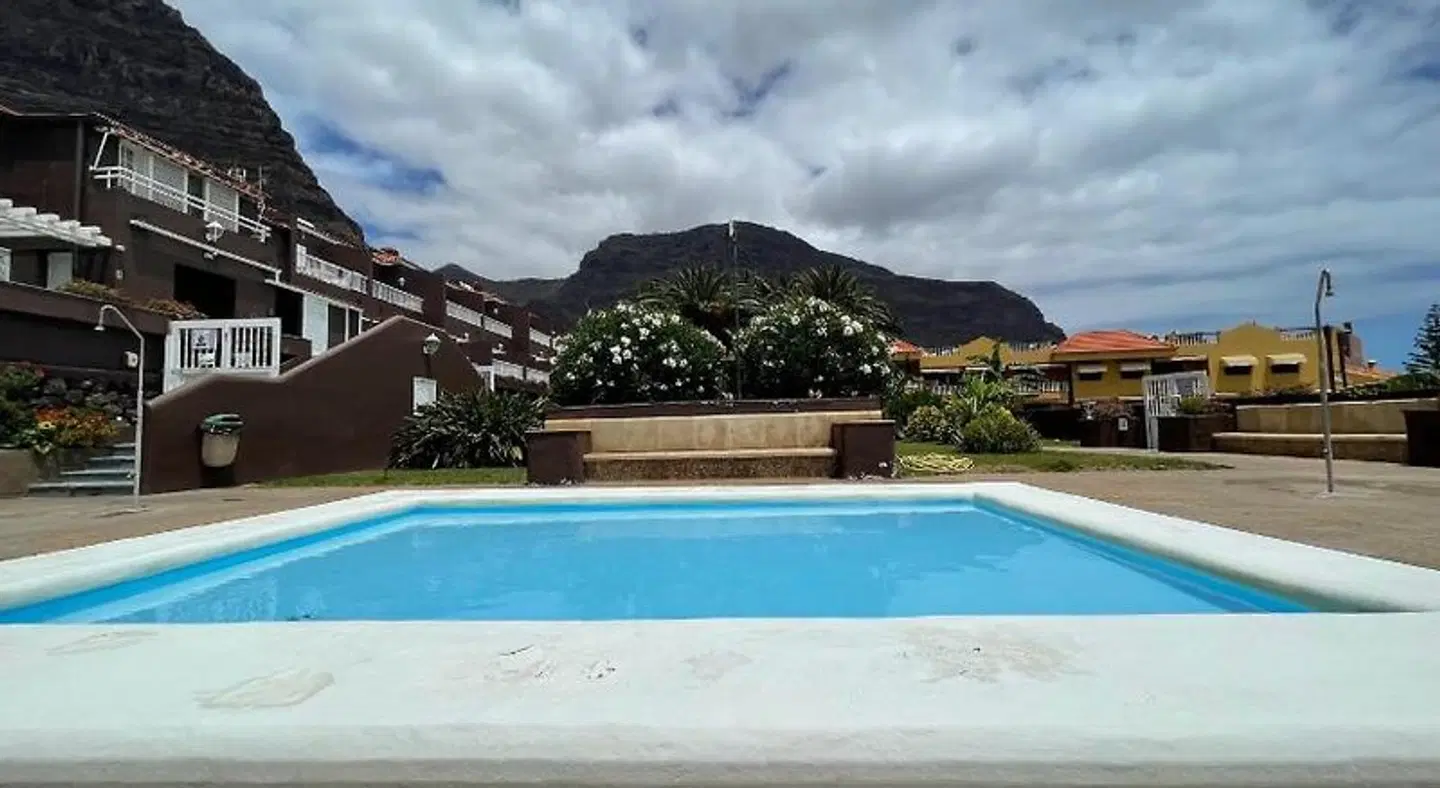 Los Tarajales OUTDOOR_POOL