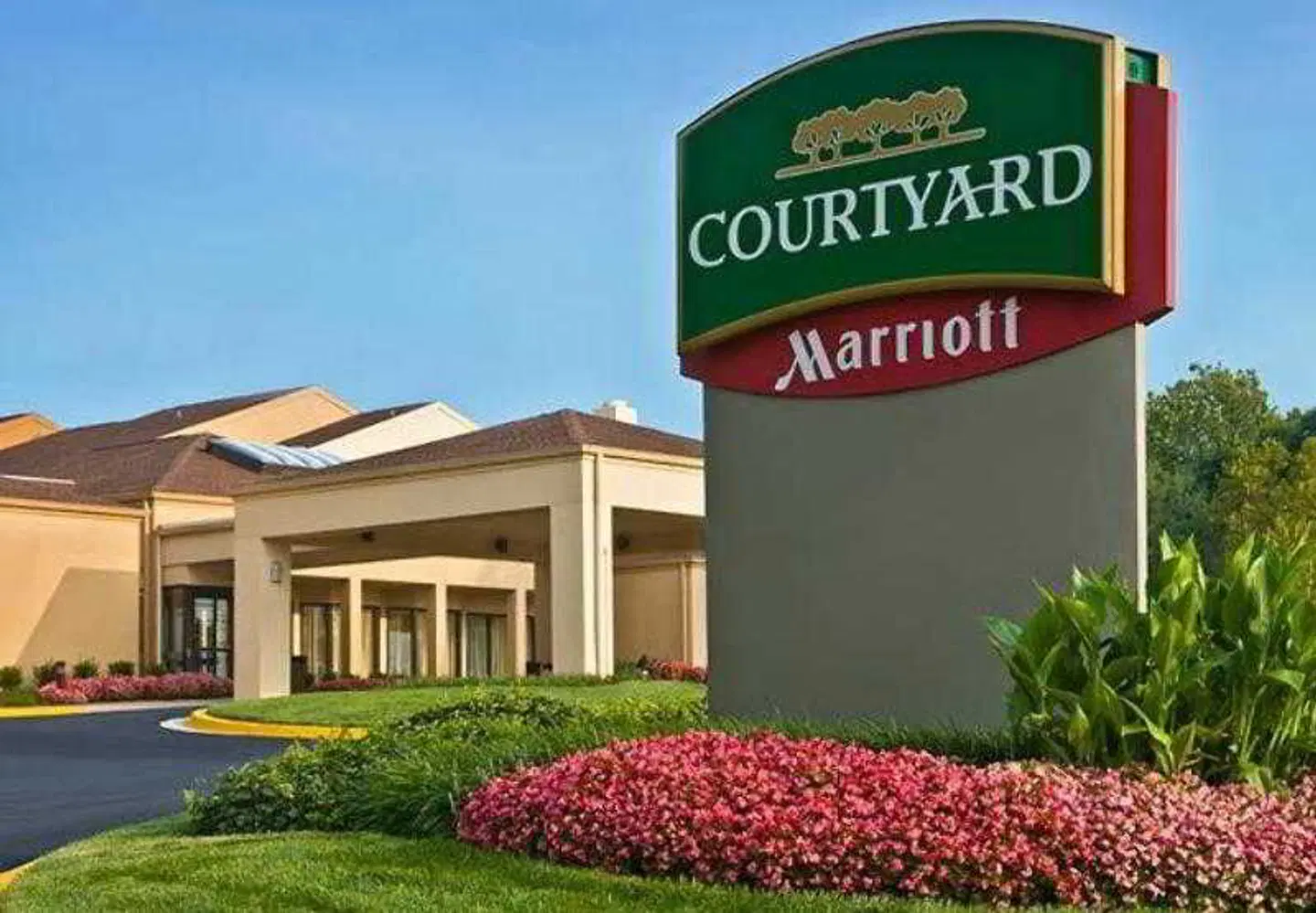 Courtyard by Marriott Baltimore BWI Airport EXTERIOR