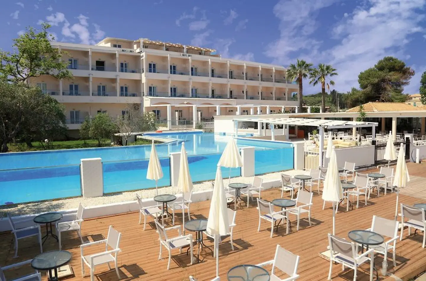 Cavomarina Beach Hotel TERRACE