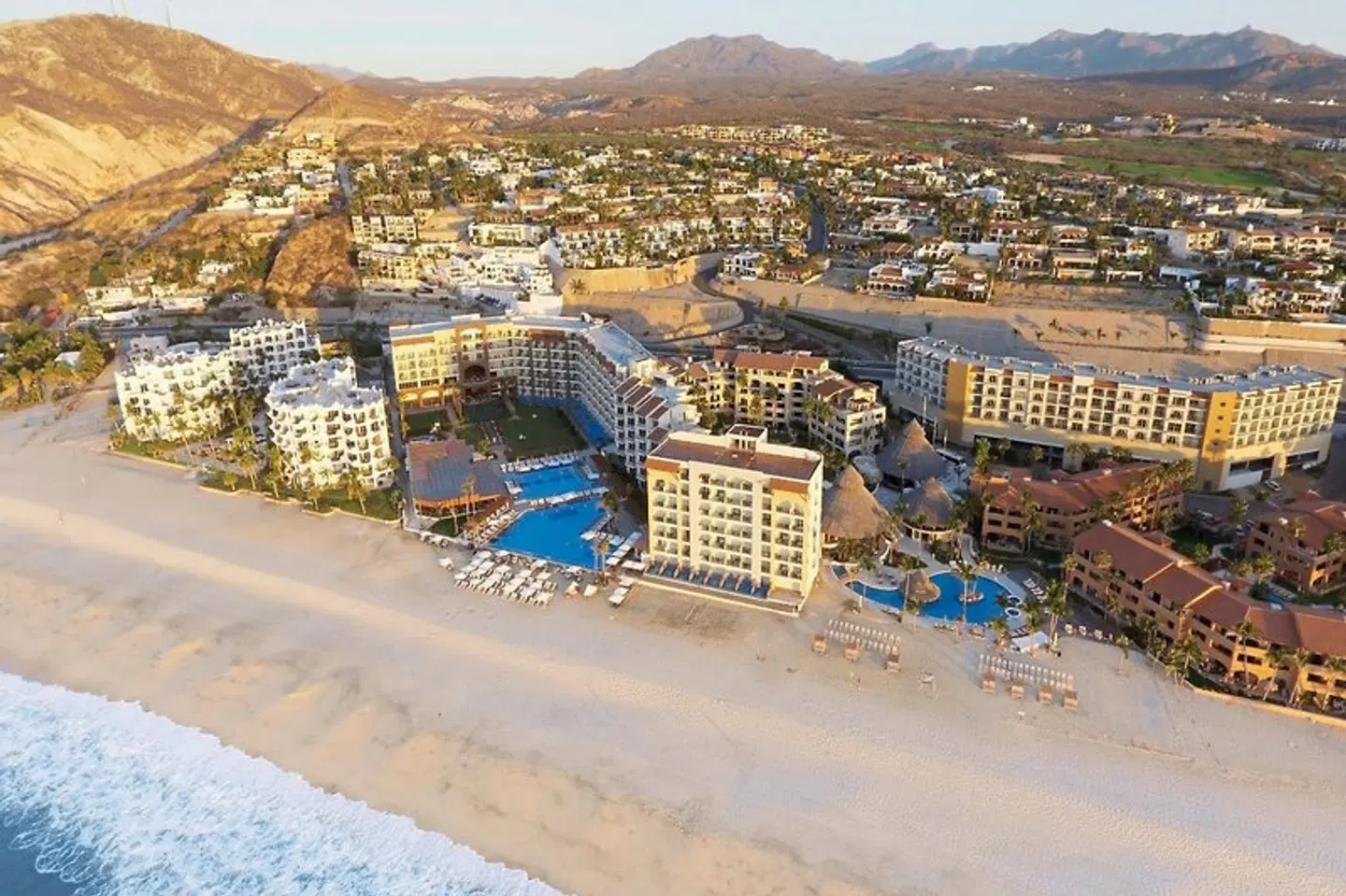Hotel Krystal Grand Los Cabos EXTERIOR