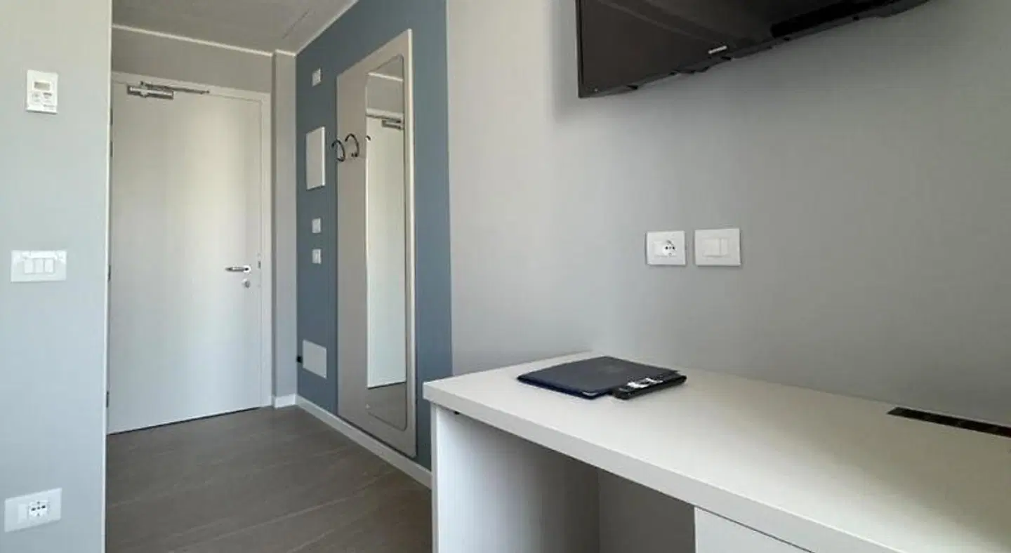 Paradiso ROOM_EXAMPLE