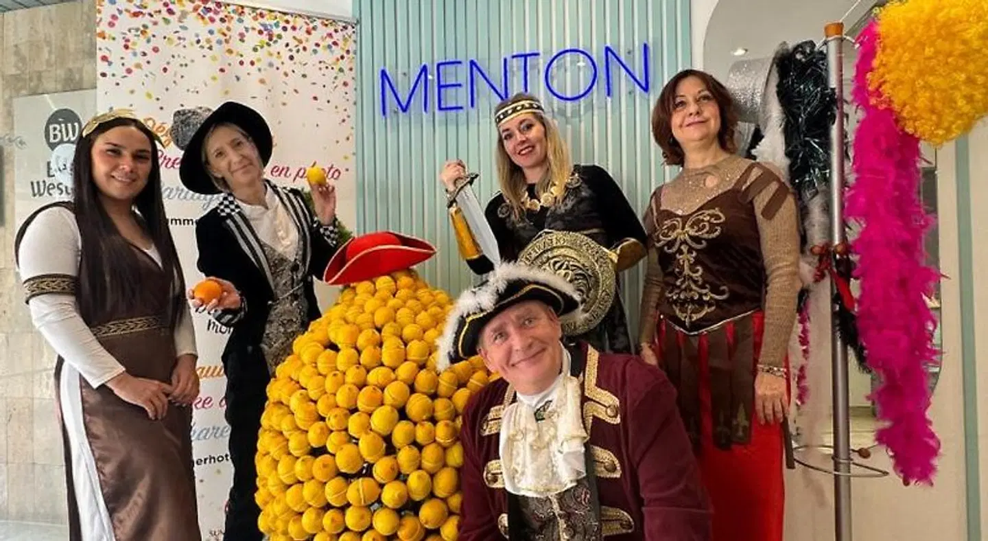 Best Western Hôtel Méditerranée Menton PEOPLE