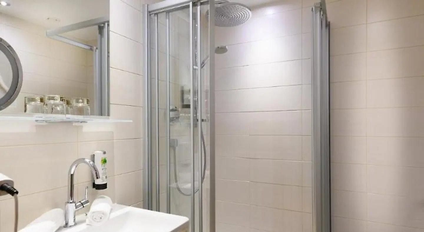 Wellnesshotel Schönruh BATHROOM