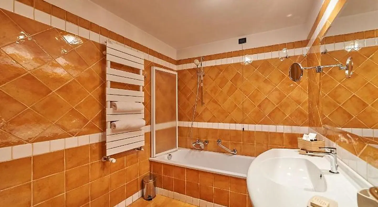Relais Santo Stefano Hotel SPA Ristorante BATHROOM