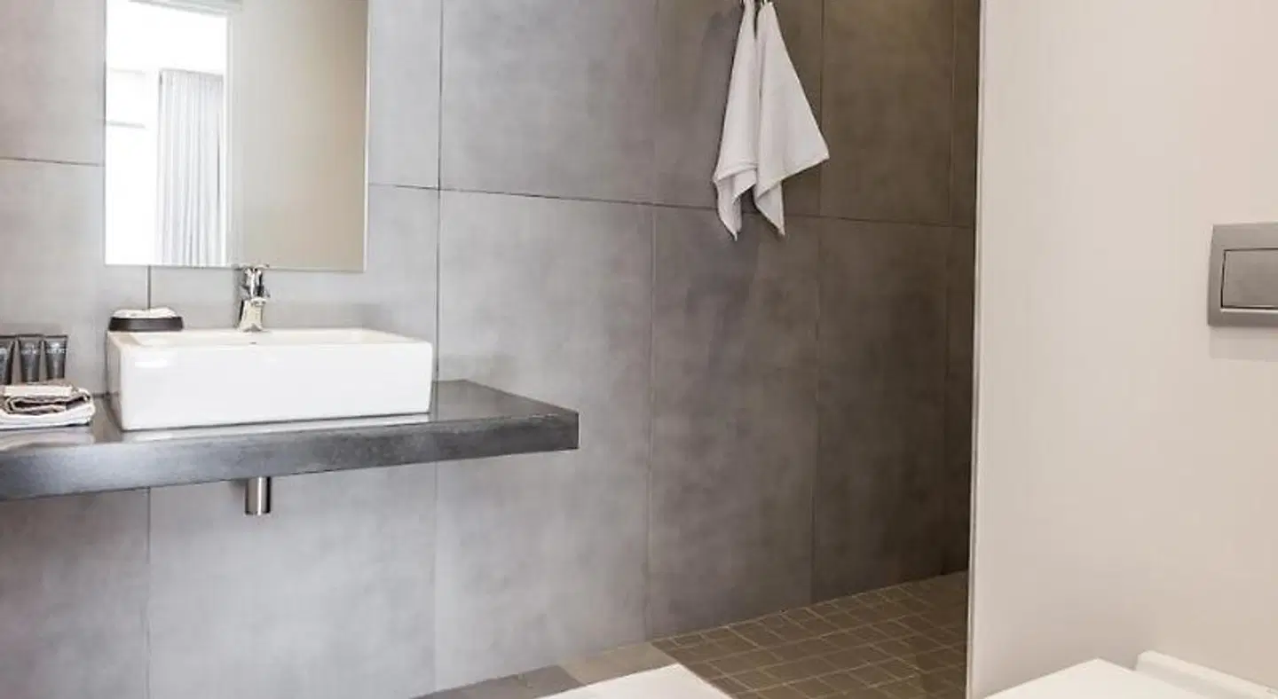 The Junction Boutique Hotel BATHROOM