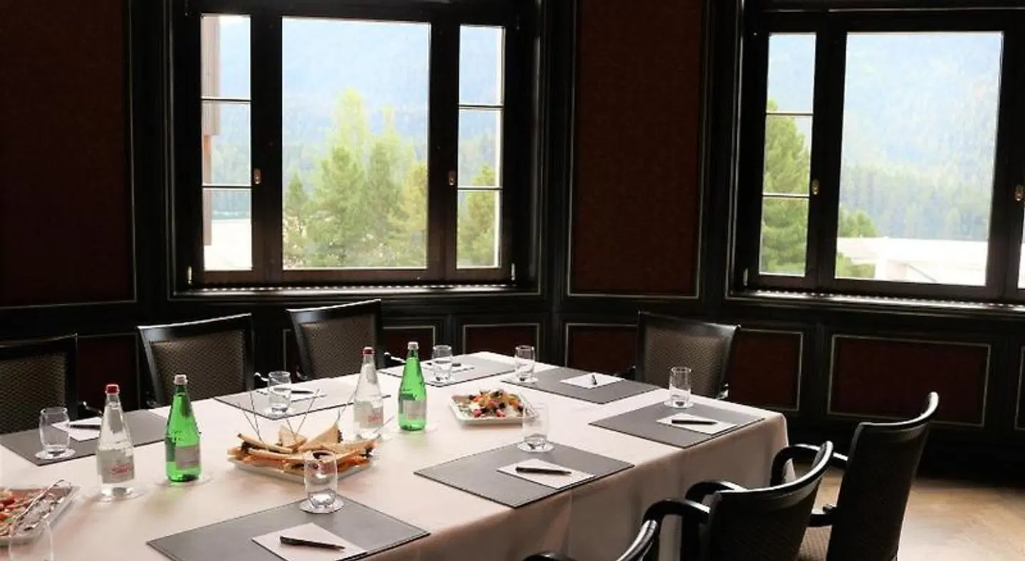 Hotel Schweizerhof St.Moritz CONFERENCE