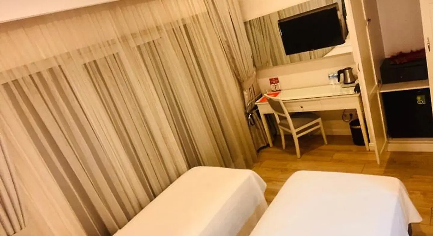 Ten Rooms Istanbul HEALTH_BEAUTY