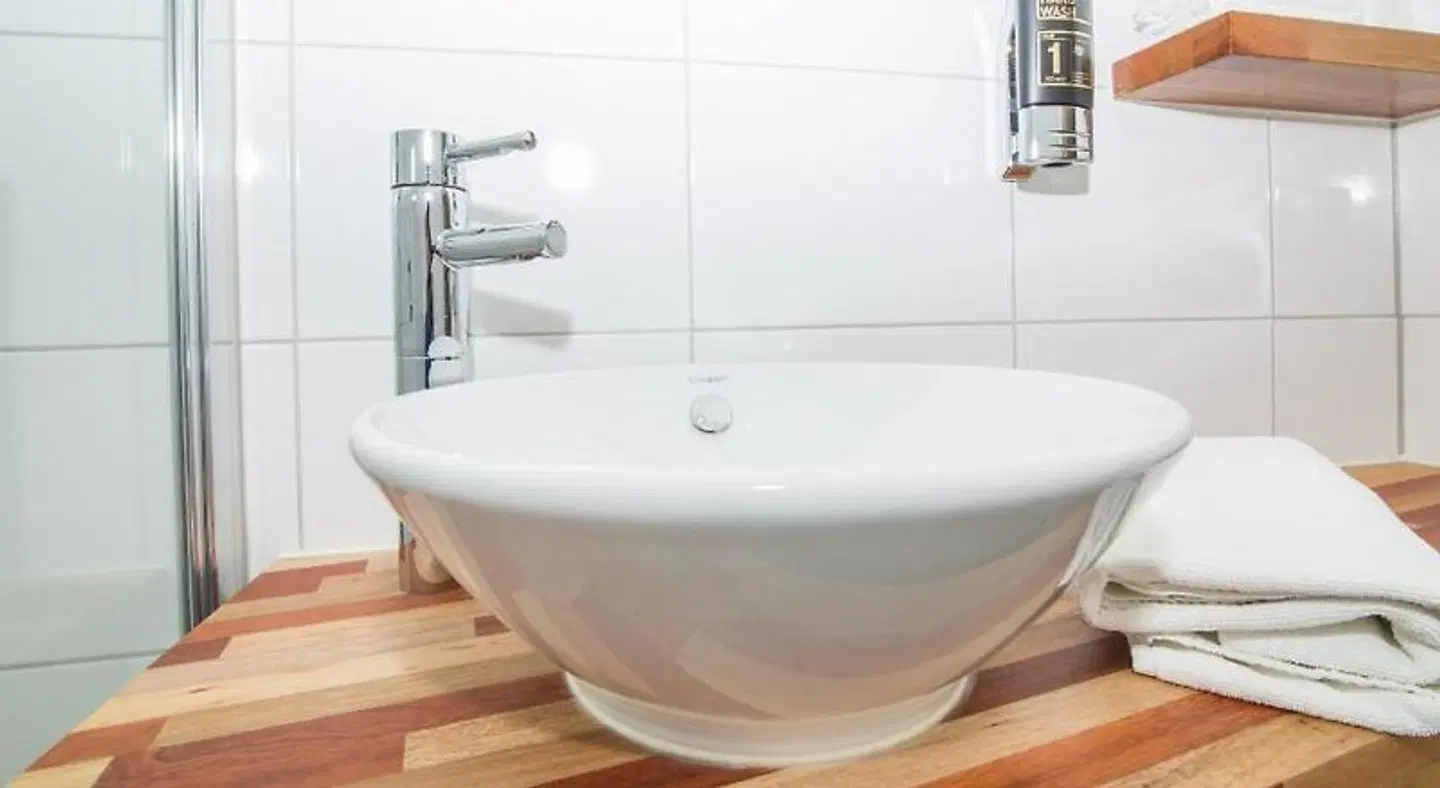 Schuddebeurs BATHROOM