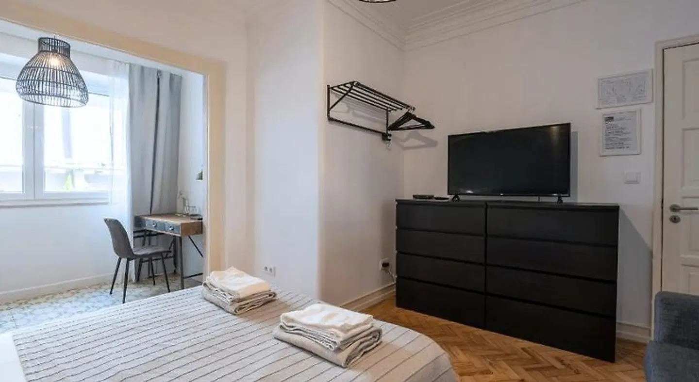 DuMont Lisbon Guesthouse ROOM_EXAMPLE