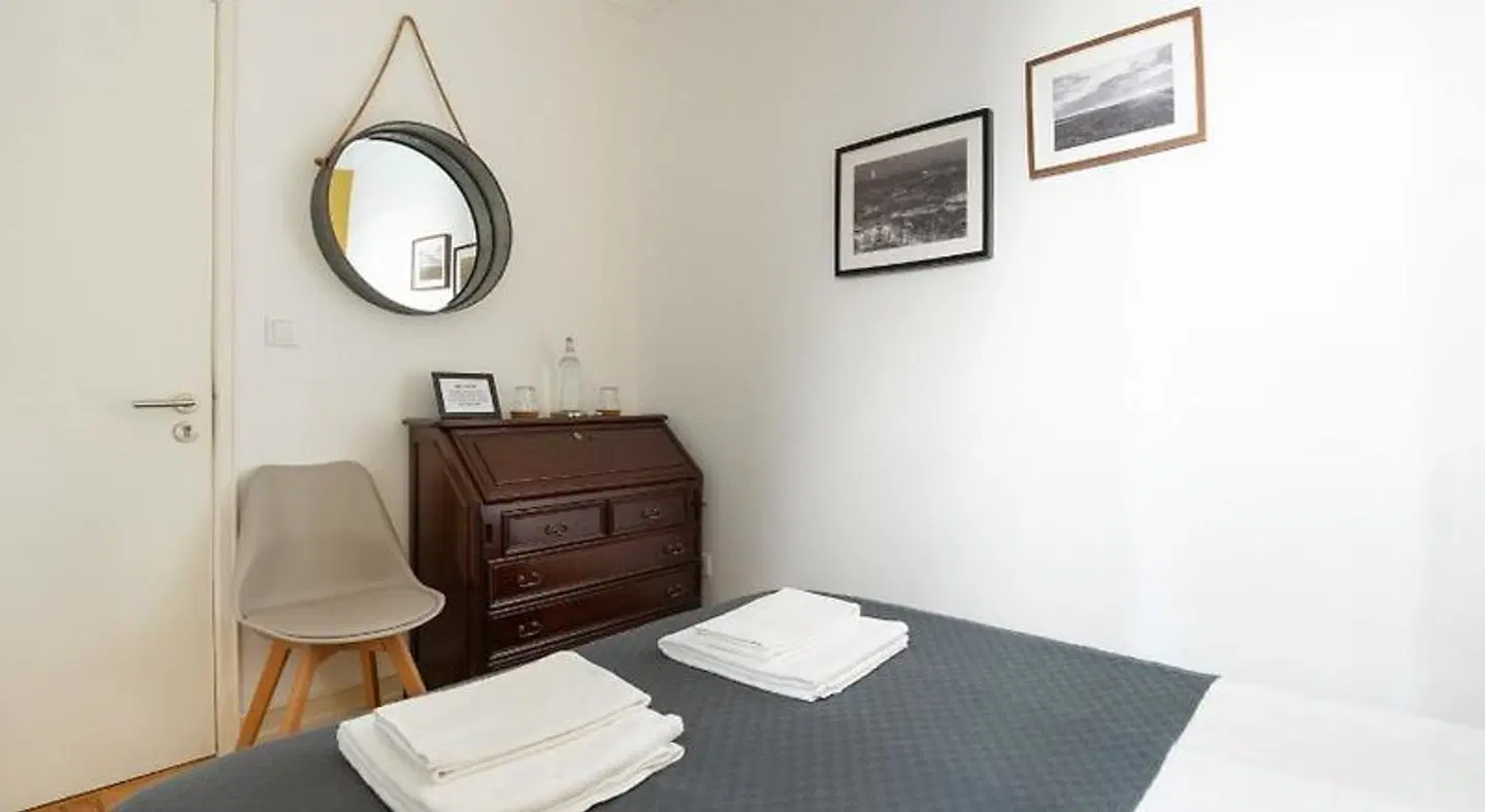 DuMont Lisbon Guesthouse ROOM_EXAMPLE