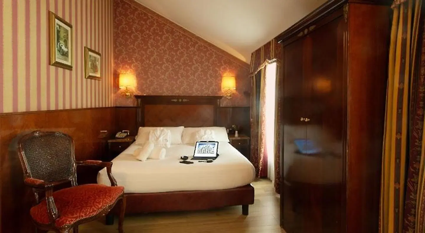 Vittoria ROOM_EXAMPLE