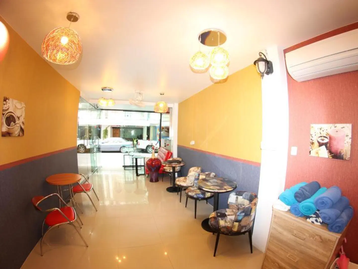 Tulip Inn LOUNGE_LOBBY