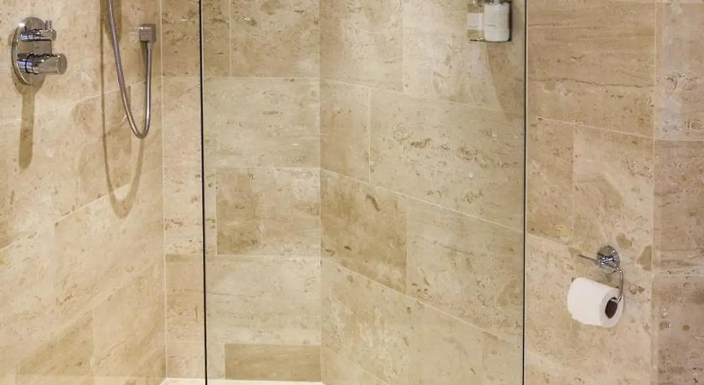 The Borough Lancaster BATHROOM