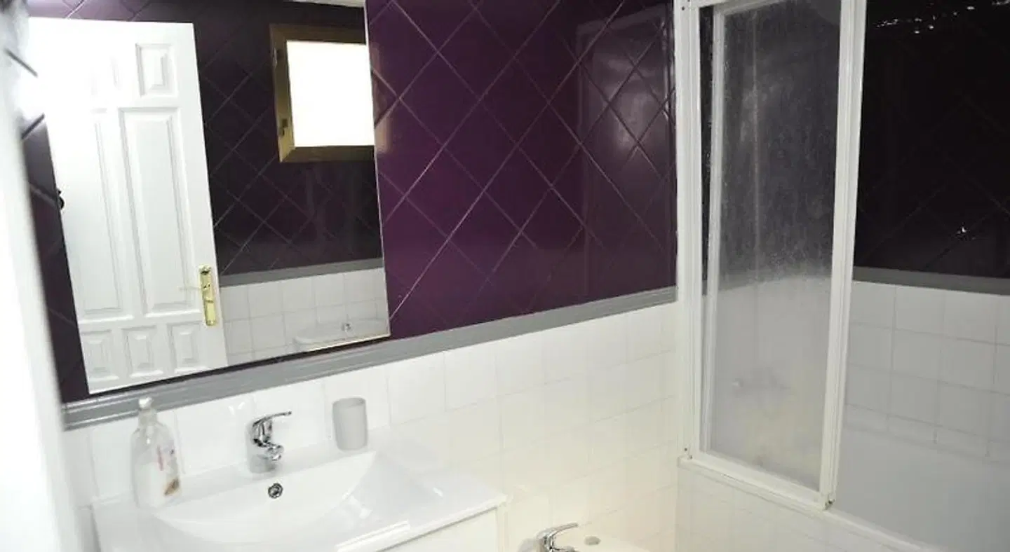 Home Granada Trinidad BATHROOM