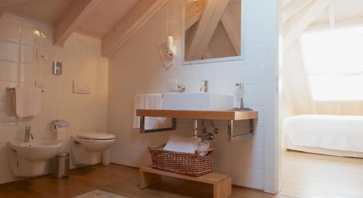 Art Hotel Varese BATHROOM