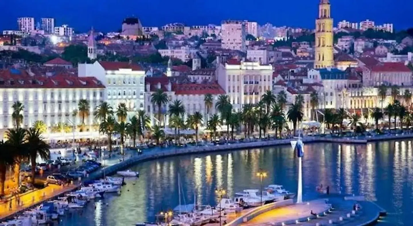 Apartment Splendid Marjan OUTDOOR_POOL