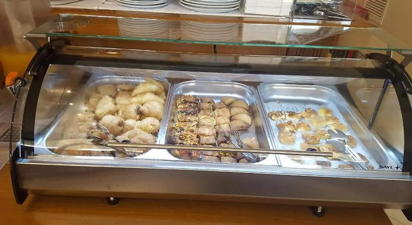Ionian Plaza Hotel RESTAURANT