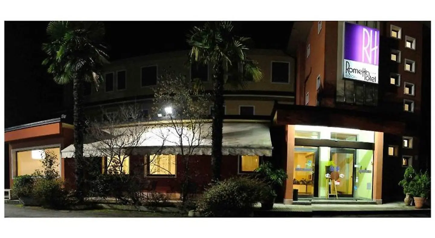 Rometta Hotel EXTERIOR