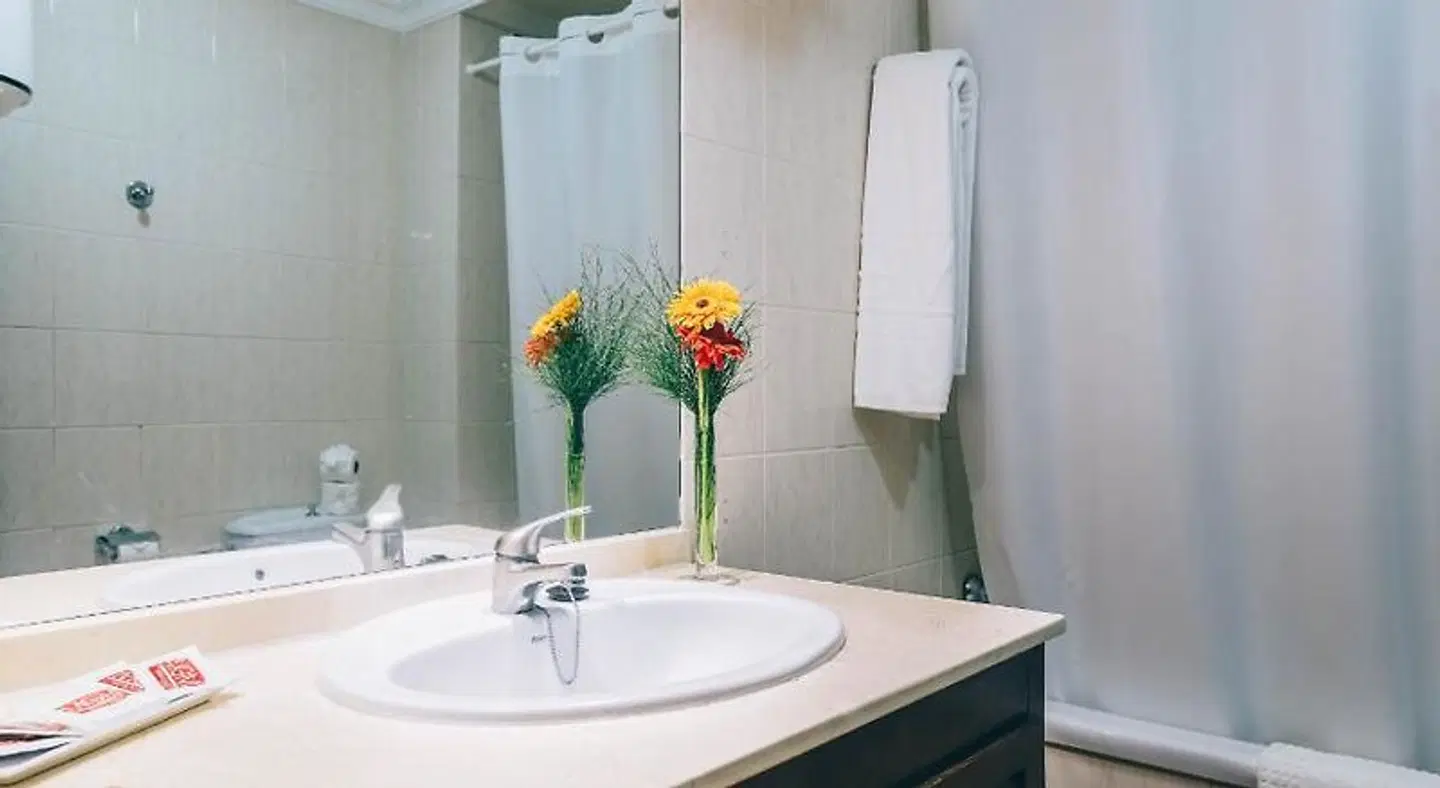 Muthu Royal Park Albatros BATHROOM