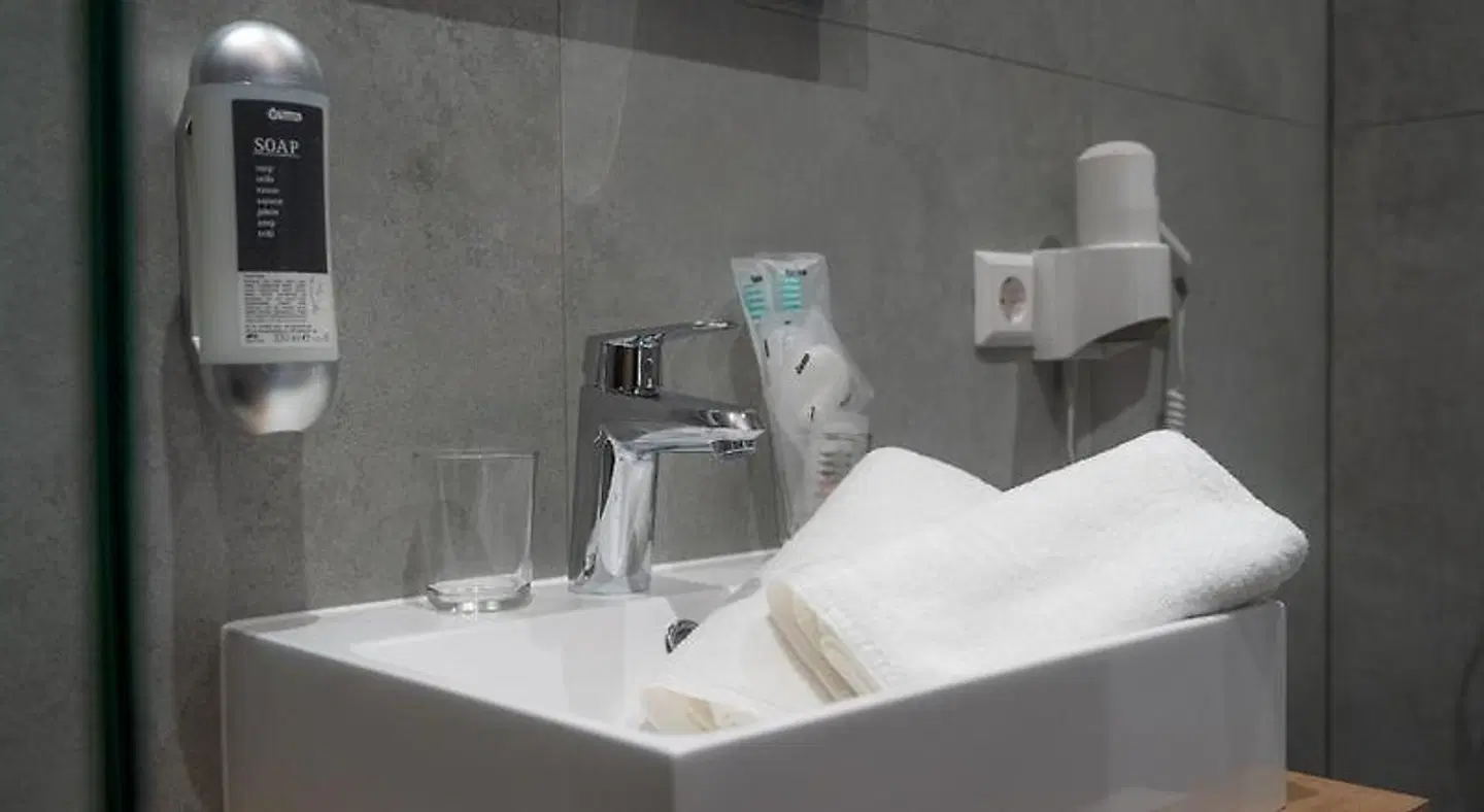 Hotel No151 BATHROOM