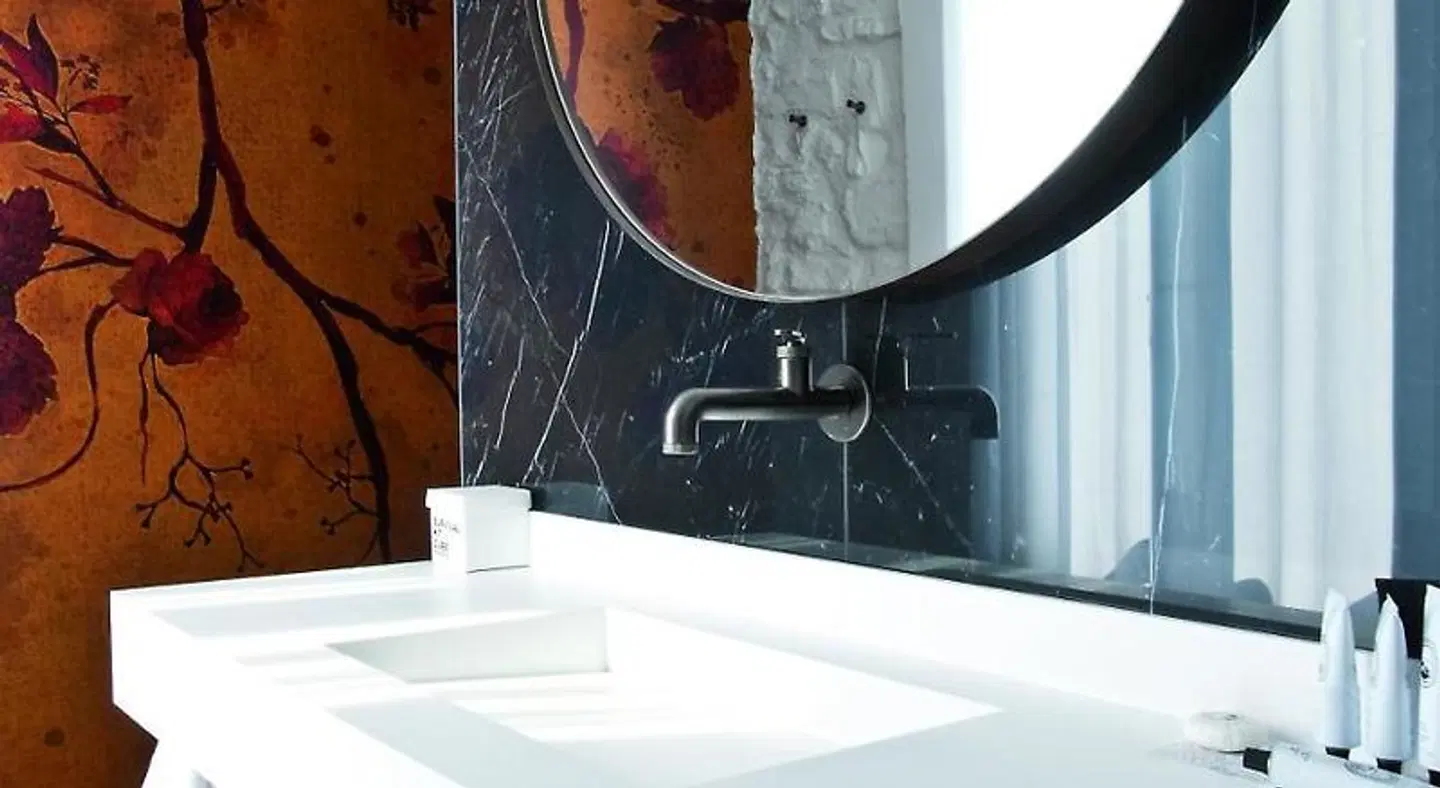Areadocks Boutique Hotel BATHROOM