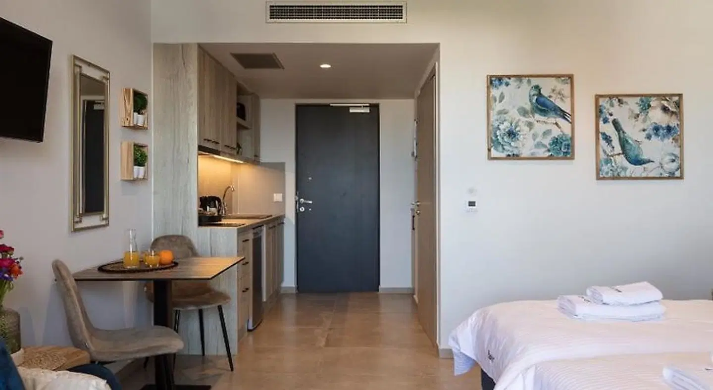 Lines Concept Accommodation ROOM_EXAMPLE