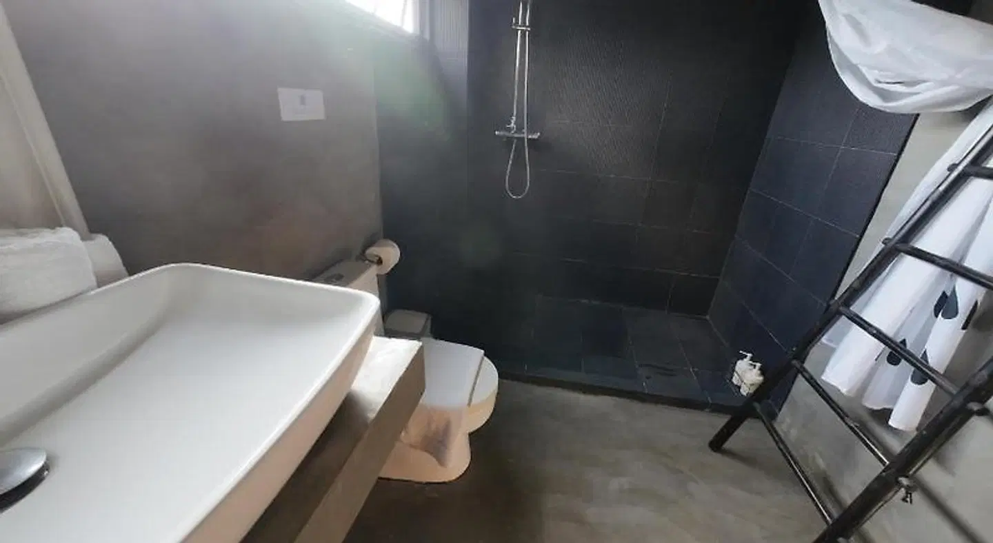 Goodhope Villa BATHROOM