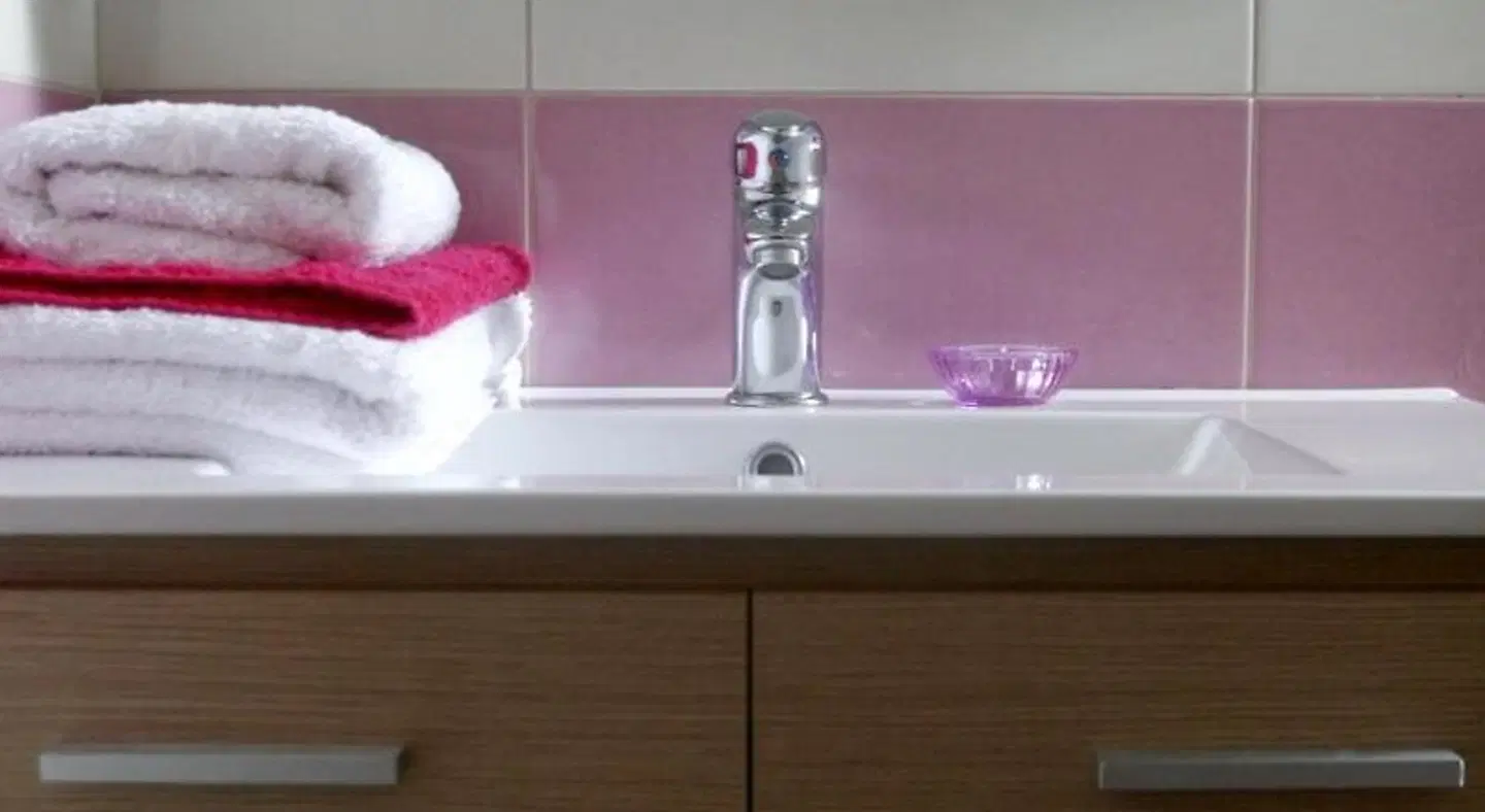 Boutique Hotel Iasmos BATHROOM