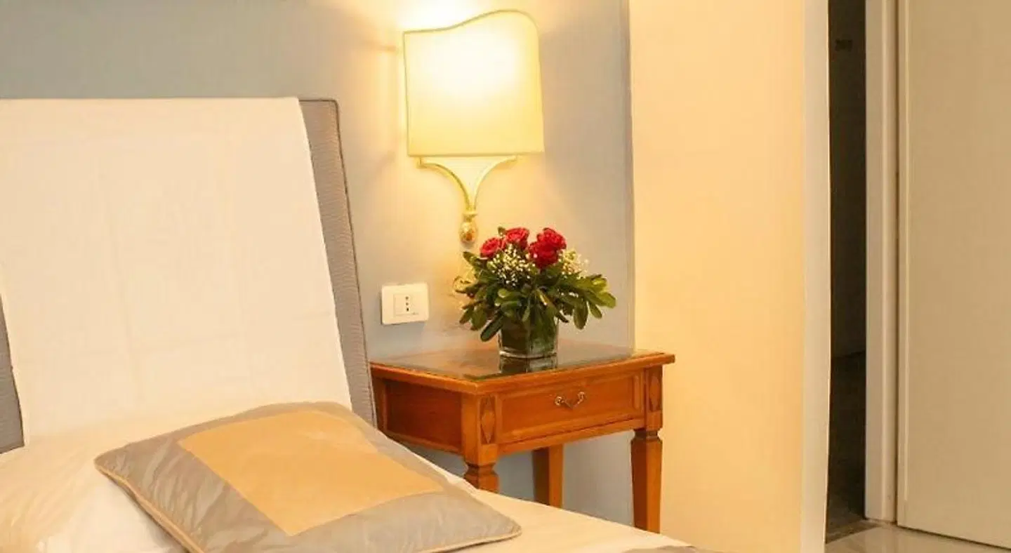 Sinuessa ROOM_EXAMPLE