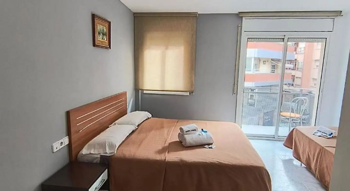 Hostal Europa ROOM_EXAMPLE