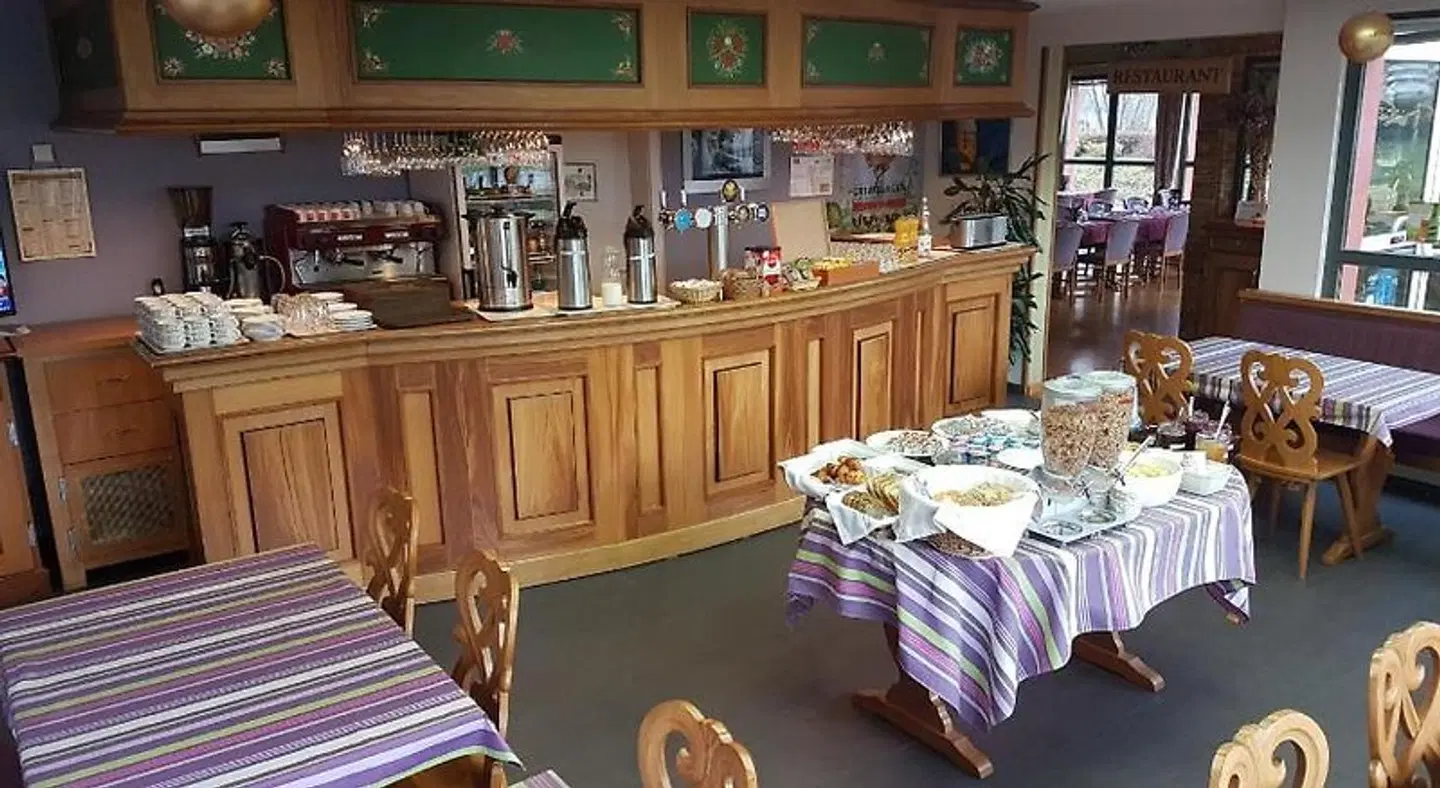 Hotel Restaurant La Tour Romaine - Haguenau - Strasbourg Nord BAR