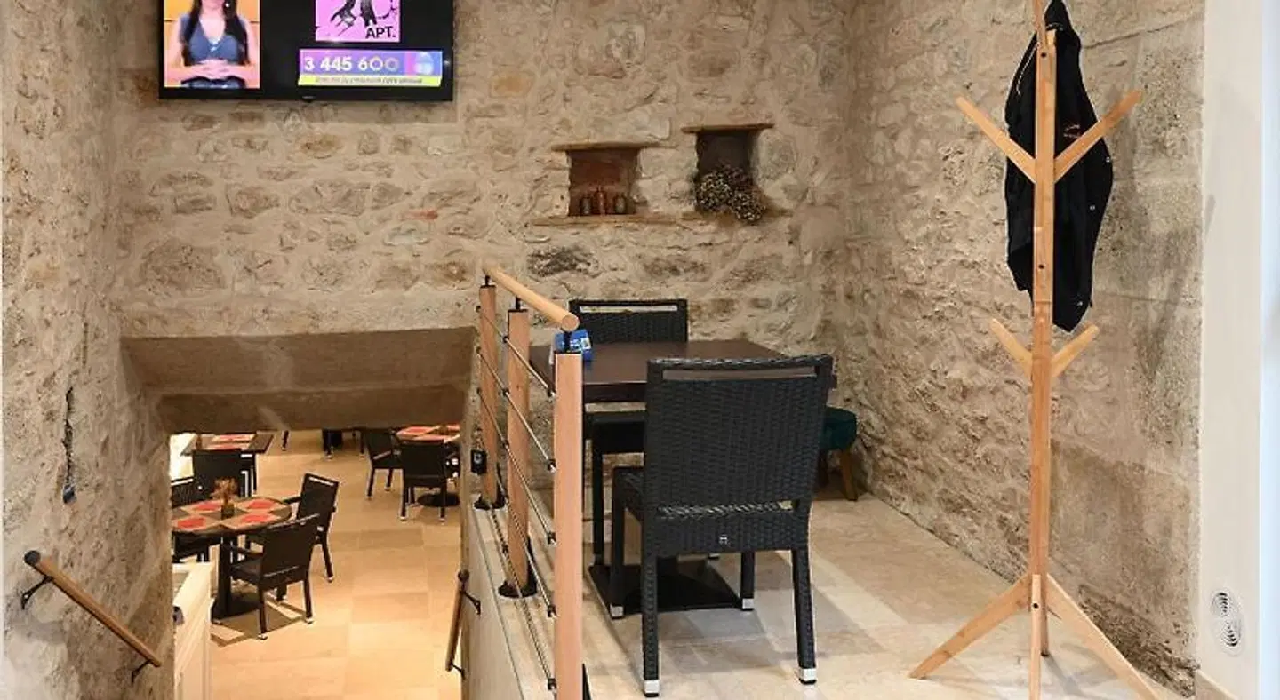 Hotel De La Croisee SPORTS_AND_LEISURE