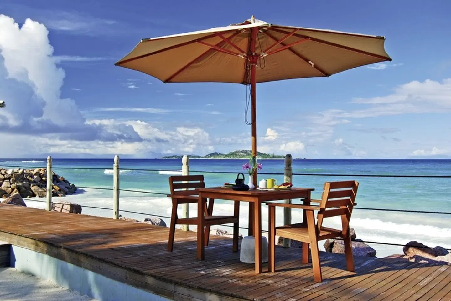 The Islander Hotel TERRACE