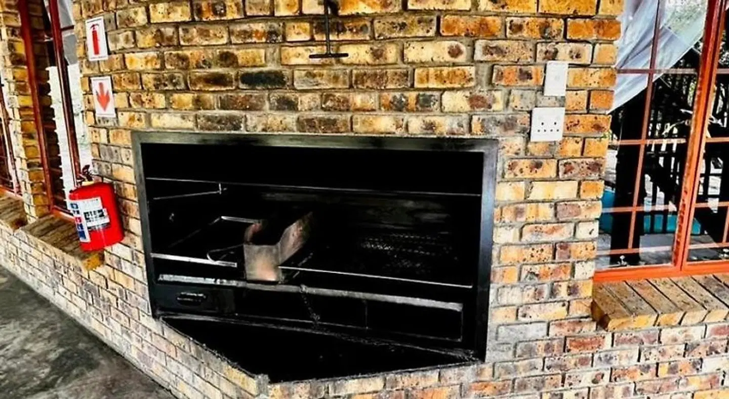 a Zaganaga Kruger Lodge ANIMAL