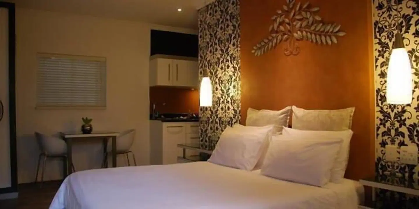 Knysna Inn ROOM_EXAMPLE