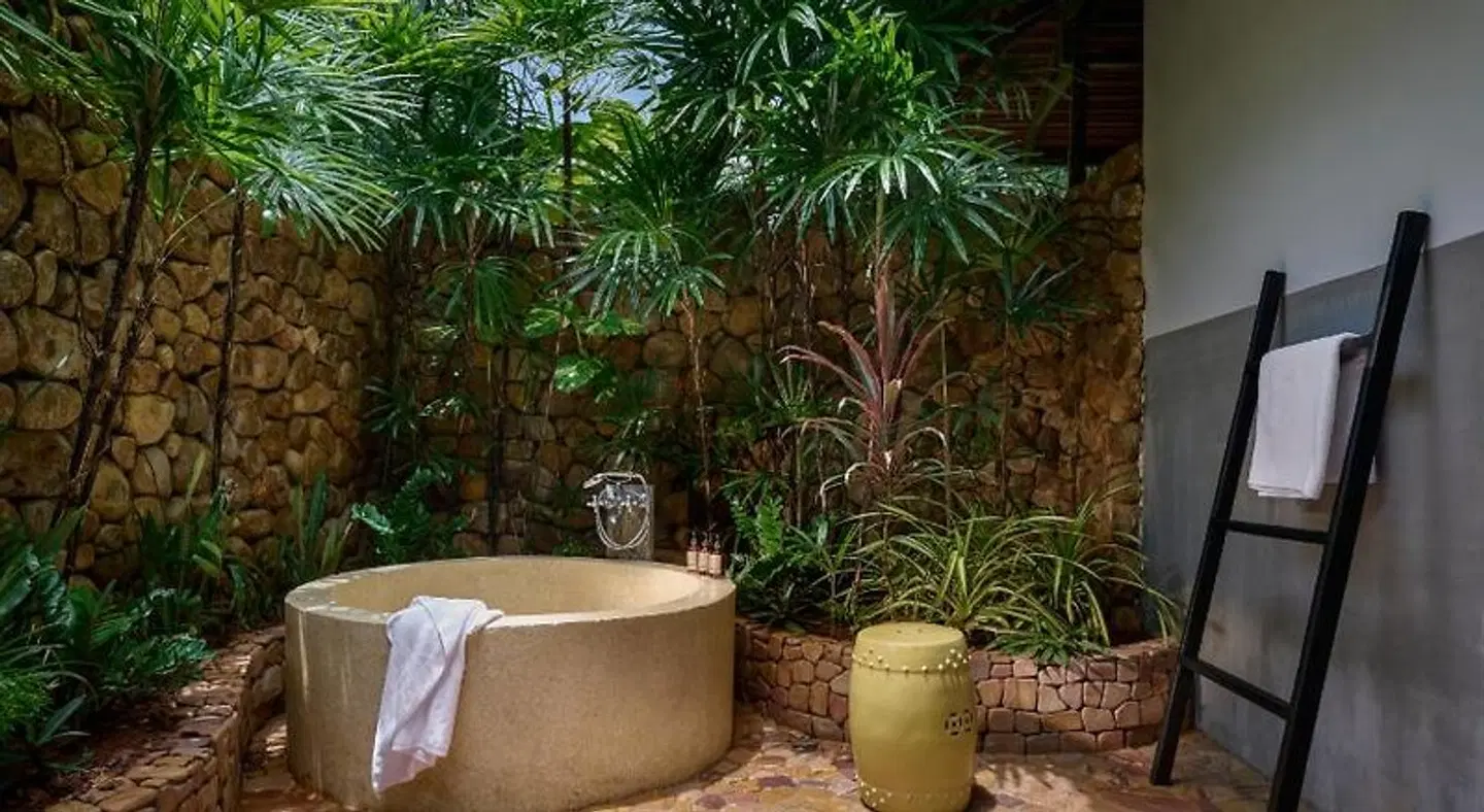 Samanea Beach Resort BATHROOM